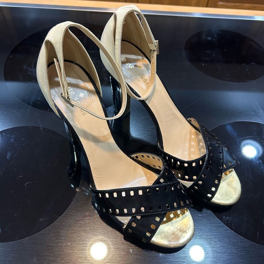 Kate Spade New York Fresia porcelain‎ patent black platform sandal heels size 10
